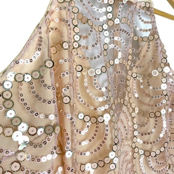 About Us Revolve Jane Sequin Mini Dress Disco Gatsby Gold Glamour Peach NWT - Picture 12 of 16